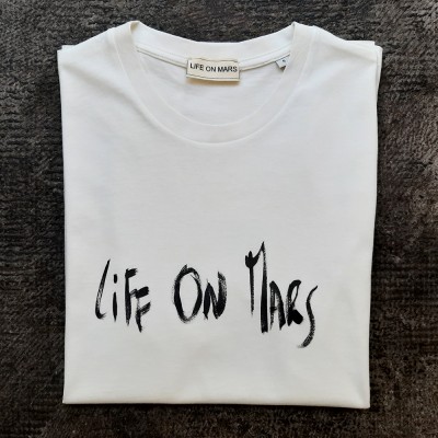 Camiseta Life on mars...