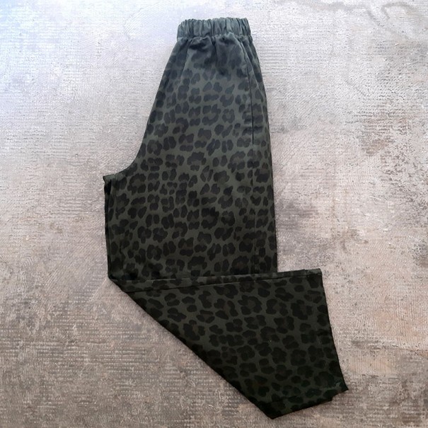 Pantalón Ona leopardo