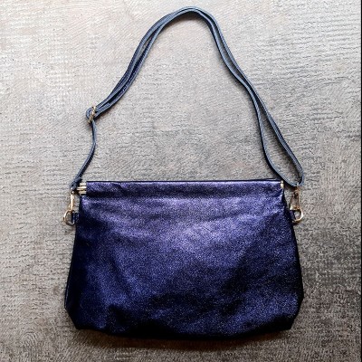 Bolso clutch piel brillo