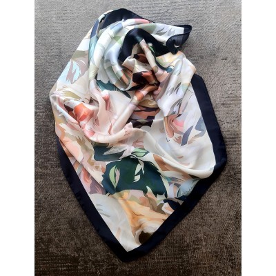 Comprar Pañuelo cuello Flower en PAS SI SIMPLE ❤️ Donostia-San