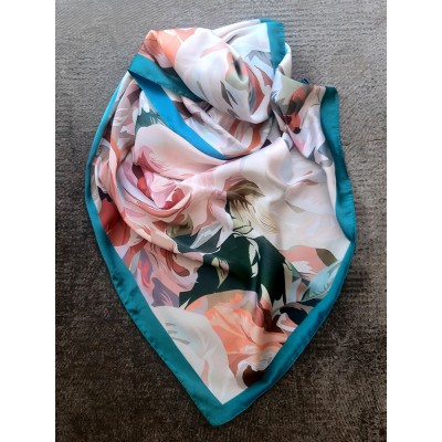 Comprar Pañuelo cuello Flower en PAS SI SIMPLE ❤️ Donostia-San