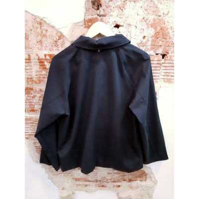 Comprar Cazadora capa Sherlac en PAS SI SIMPLE ❤️ Donostia-San