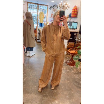 Comprar Cazadora Mercedes tencel en PAS SI SIMPLE ❤️